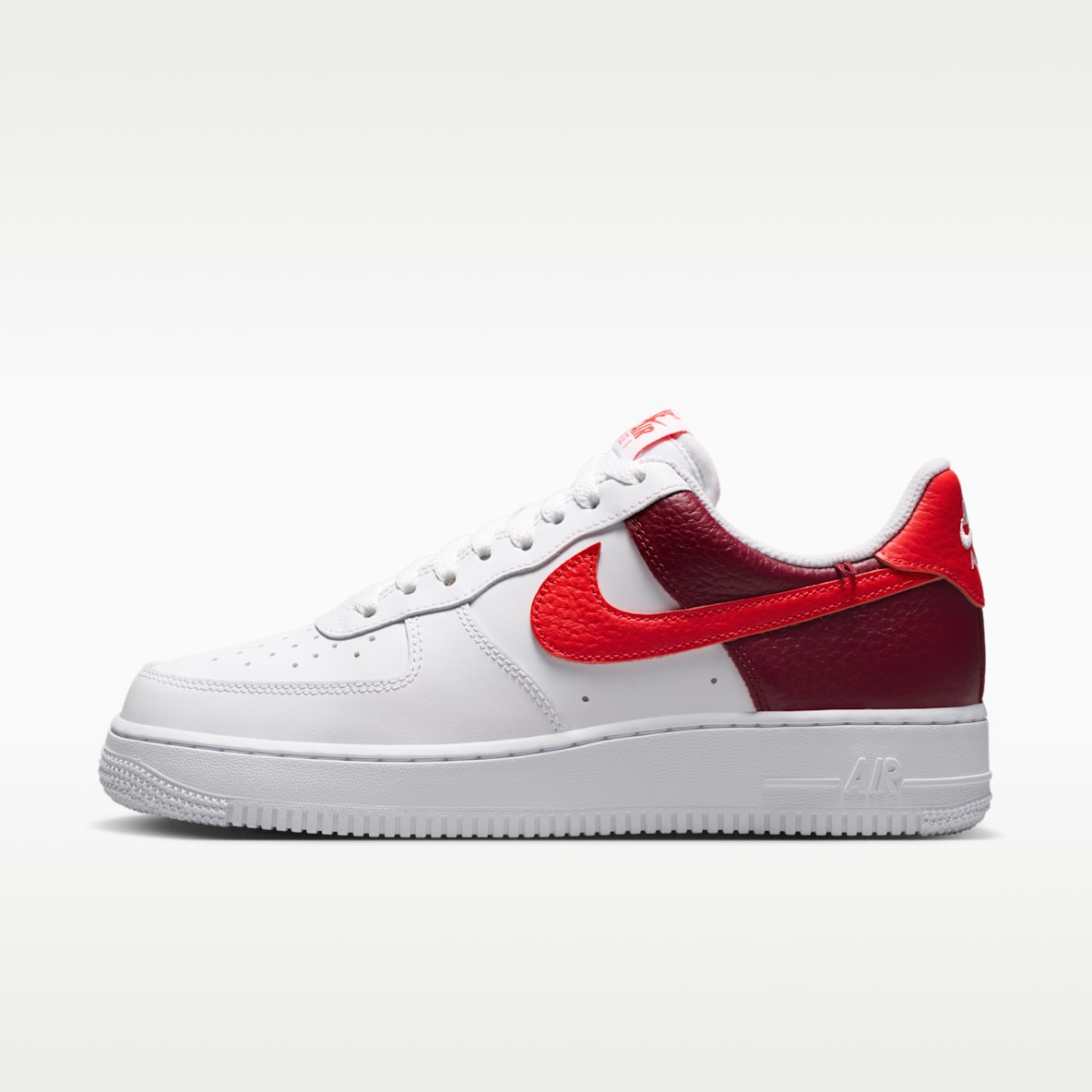 NIKE公式】 エアフォース1 ローカット シューズ.【ナイキ公式通販】